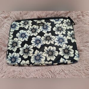 Kate Spade Floral Laptop Sleeve 13" EUC Black Cream Hibiscus Padded Case